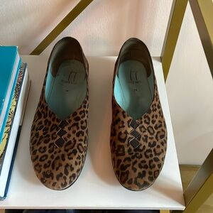 Thierry Rabotin Leopard Print Flats
